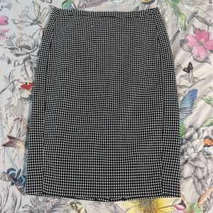 Merona pencil skirt. Size 6